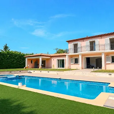 Modern In A Quiet Location